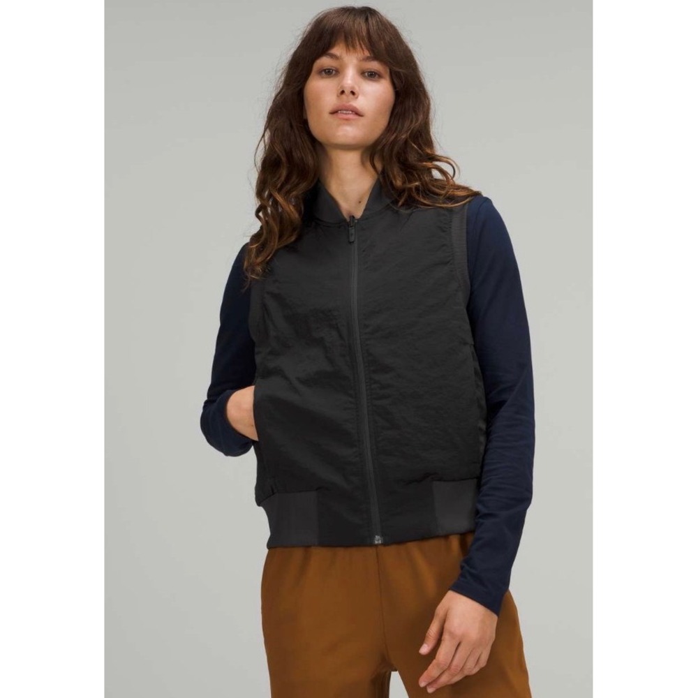 Lululemon Non-Stop Bomber Vest Black Size 0 Excellent Condition